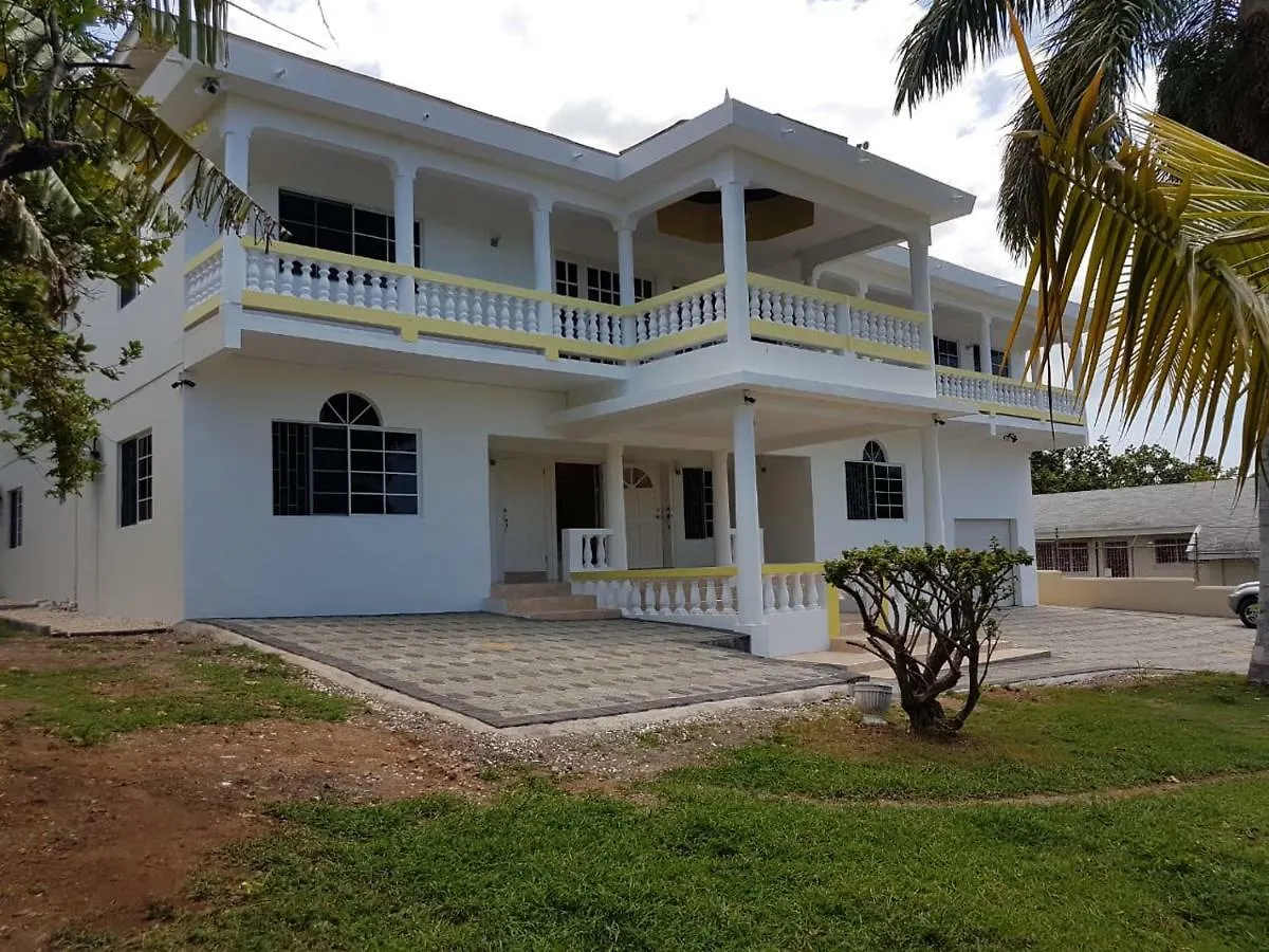 Coral Gardens Villa Montego Bay Apartment