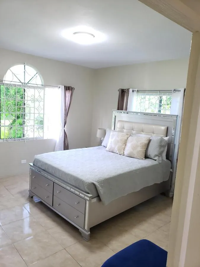 Coral Gardens Villa Montego Bay Apartment